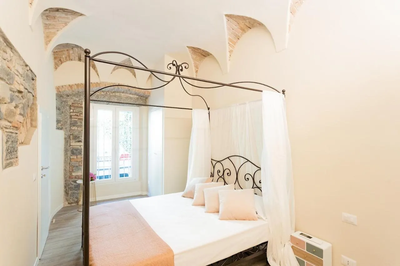 Apartment Romantic Escape City Centre With Jacuzzi & Parking By Rent All Como